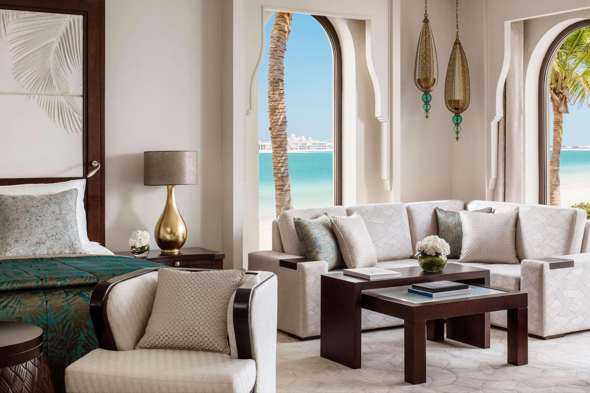 Отель one only the Palm Dubai